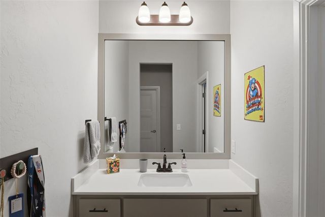 10400 NE 149th Street, Jones, OK 73049