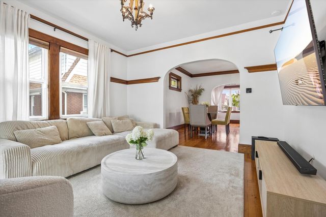 47 KEARNEY ST, Lyndhurst, NJ 07071