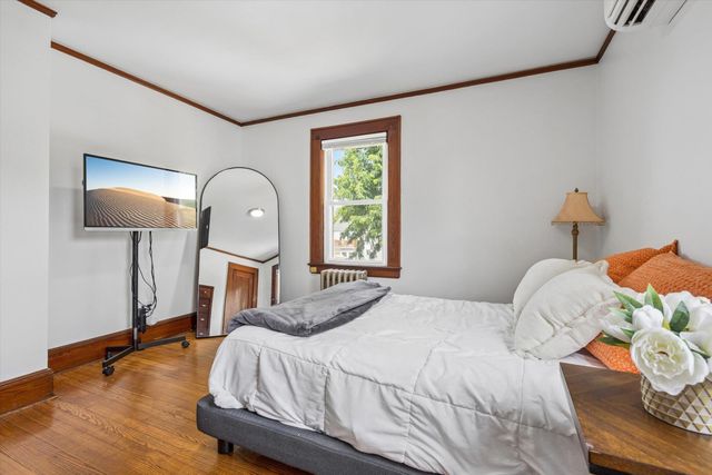 47 KEARNEY ST, Lyndhurst, NJ 07071