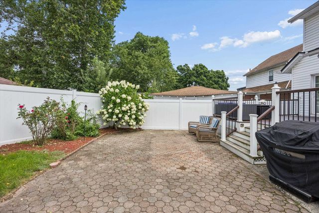 47 KEARNEY ST, Lyndhurst, NJ 07071