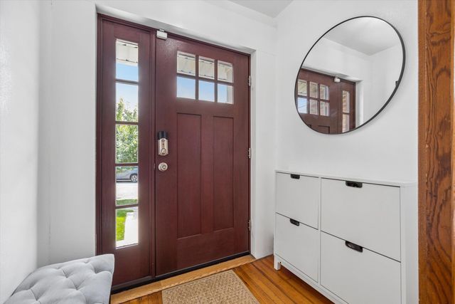 47 KEARNEY ST, Lyndhurst, NJ 07071