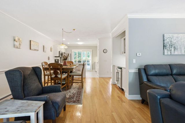 15 Denver Drive APT B3, West Yarmouth, MA 02673