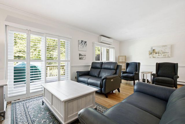 15 Denver Drive APT B3, West Yarmouth, MA 02673