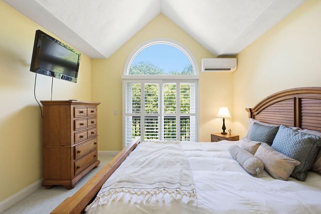 15 Denver Drive APT B3, West Yarmouth, MA 02673