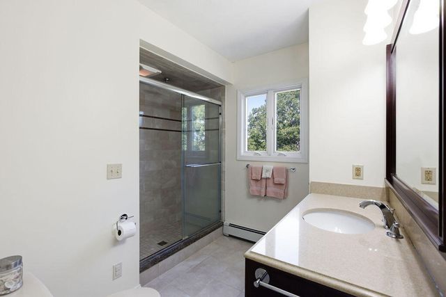 15 Denver Drive APT B3, West Yarmouth, MA 02673