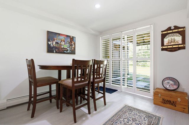 15 Denver Drive APT B3, West Yarmouth, MA 02673