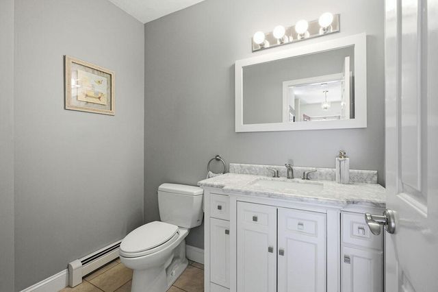 15 Denver Drive APT B3, West Yarmouth, MA 02673