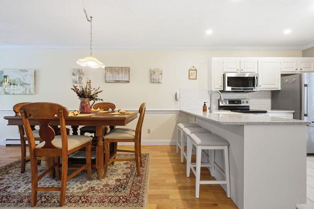 15 Denver Drive APT B3, West Yarmouth, MA 02673