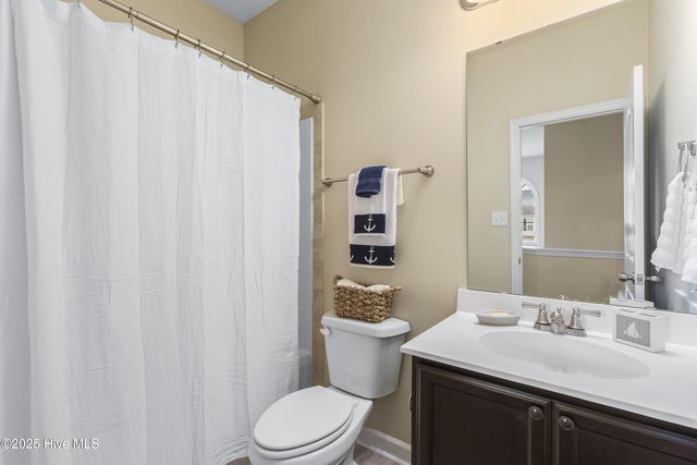 913 Courthouse Crossing, Jacksonville, NC 28546