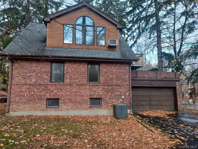 201 Old Mountain Road N, Nyack, NY 10960