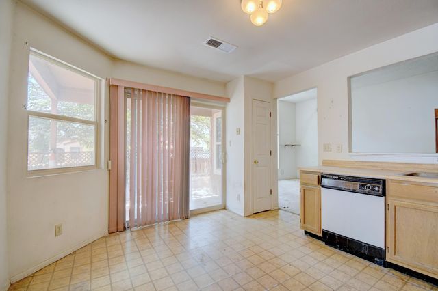 1726 Tramview Court NE, Rio Rancho, NM 87144