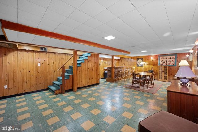 428 KENT RD, Springfield, PA 19064