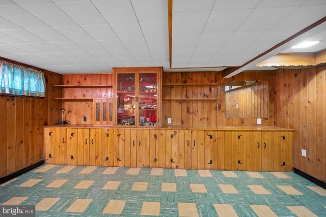 428 KENT RD, Springfield, PA 19064