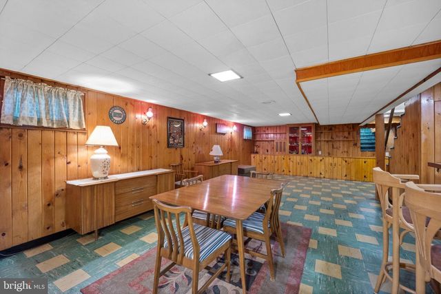 428 KENT RD, Springfield, PA 19064