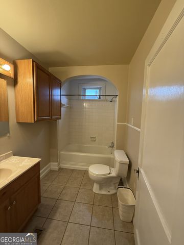 243 W Tate Street, Elberton, GA 30635