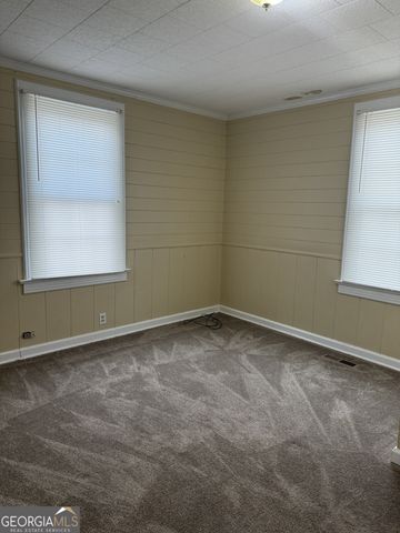 243 W Tate Street, Elberton, GA 30635