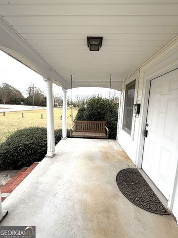 243 W Tate Street, Elberton, GA 30635