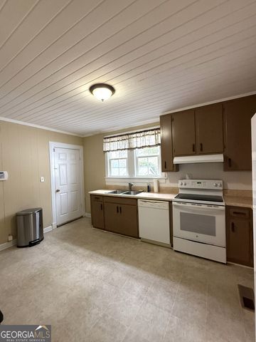 243 W Tate Street, Elberton, GA 30635