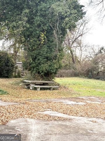 243 W Tate Street, Elberton, GA 30635