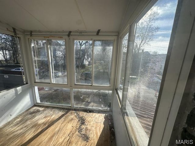 6609 Bartmer Avenue, University City, MO 63130