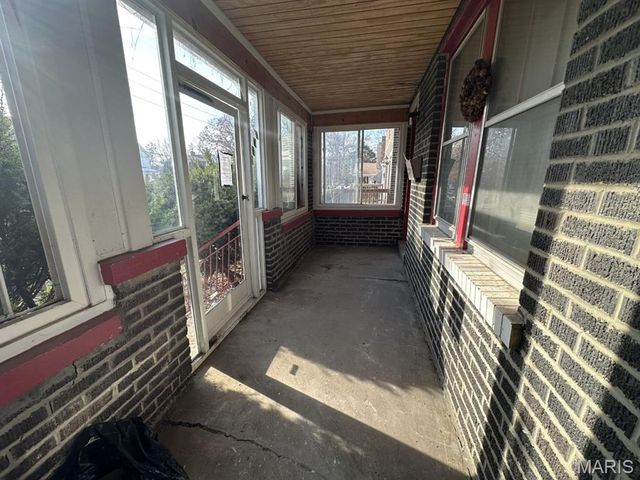 6609 Bartmer Avenue, University City, MO 63130