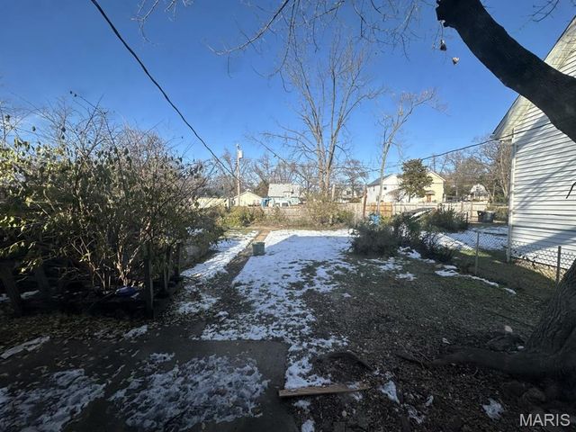 6609 Bartmer Avenue, University City, MO 63130