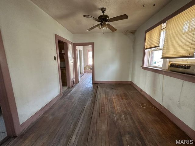 6609 Bartmer Avenue, University City, MO 63130