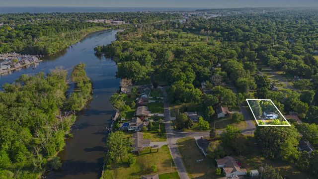 751 Jakway Avenue, Benton Harbor, MI 49022
