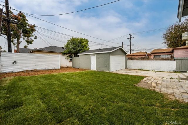 1609 N Pearl, Compton, CA 90221