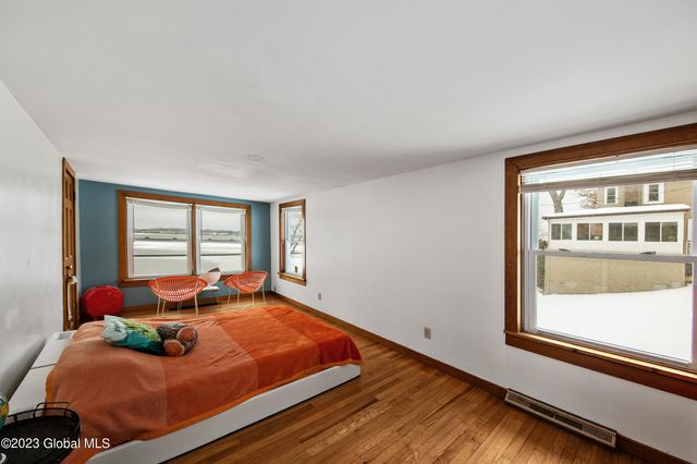 774 Nys Route 9P, Stillwater, NY 12866