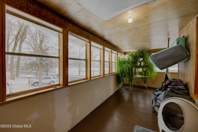 774 Nys Route 9P, Stillwater, NY 12866