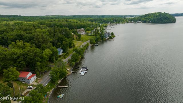 774 Nys Route 9P, Stillwater, NY 12866