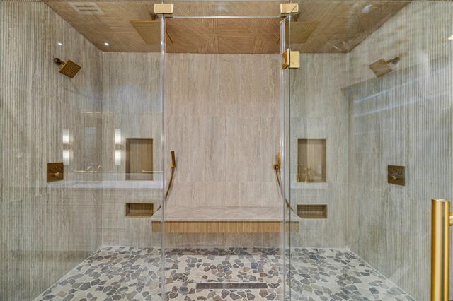 2306 Mill Lake Drive, Kingwood, TX 77339