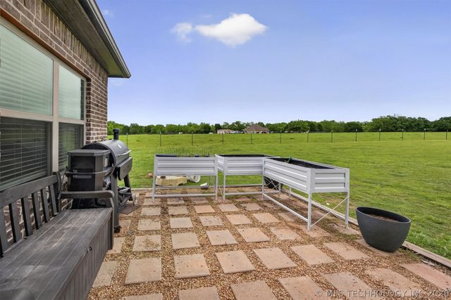 23205 S 4120 Road, Claremore, OK 74019