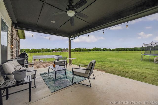 23205 S 4120 Road, Claremore, OK 74019