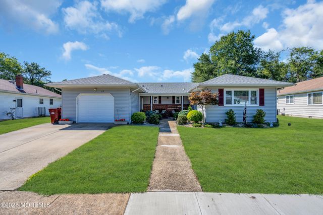 23 Fontana Street, Toms River, NJ 08757