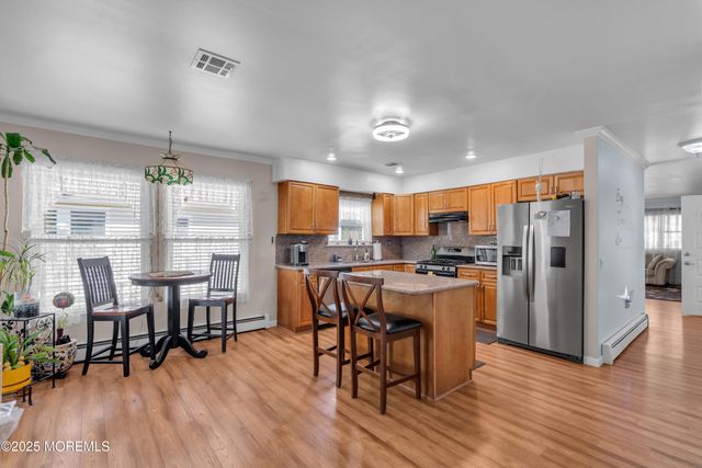 23 Fontana Street, Toms River, NJ 08757