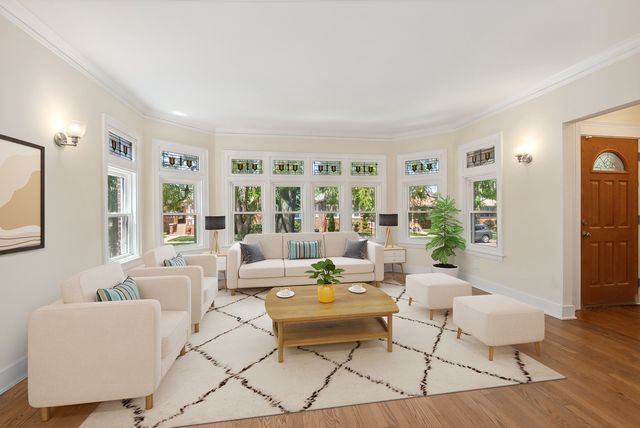 8325 S Perry Avenue, Chicago, IL 60620