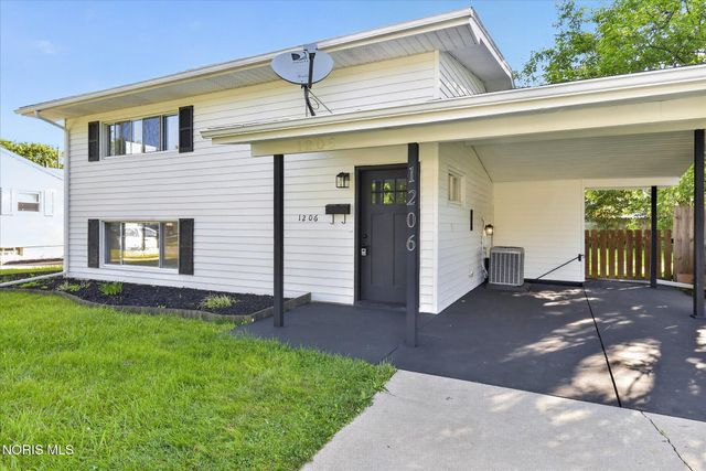 1206 Richland Street, Maumee, OH 43537