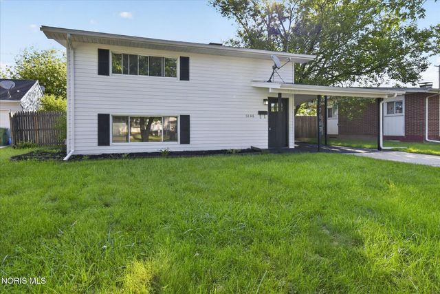 1206 Richland Street, Maumee, OH 43537