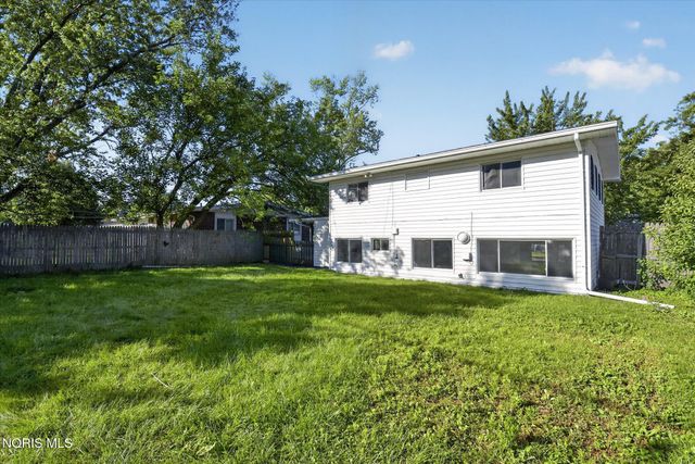 1206 Richland Street, Maumee, OH 43537