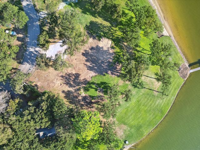 12420 Lake Forest Drive, Azle, TX 76020