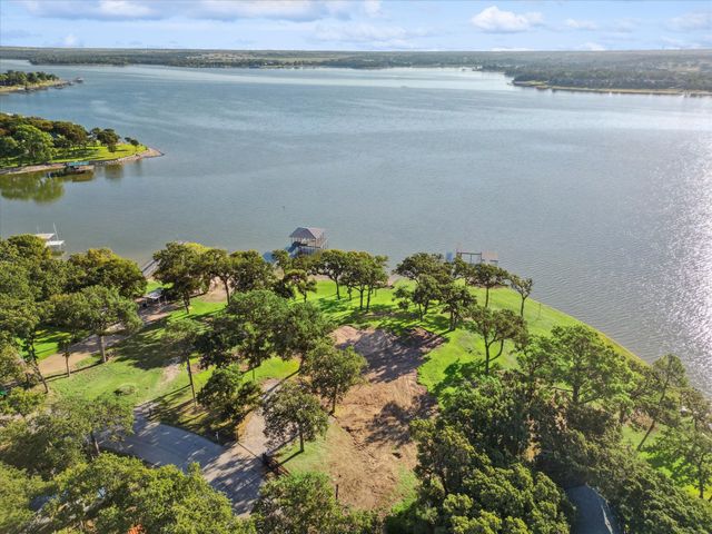 12420 Lake Forest Drive, Azle, TX 76020