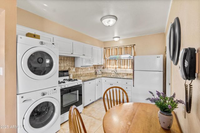 10335 W SUN CITY Boulevard, Sun City, AZ 85351