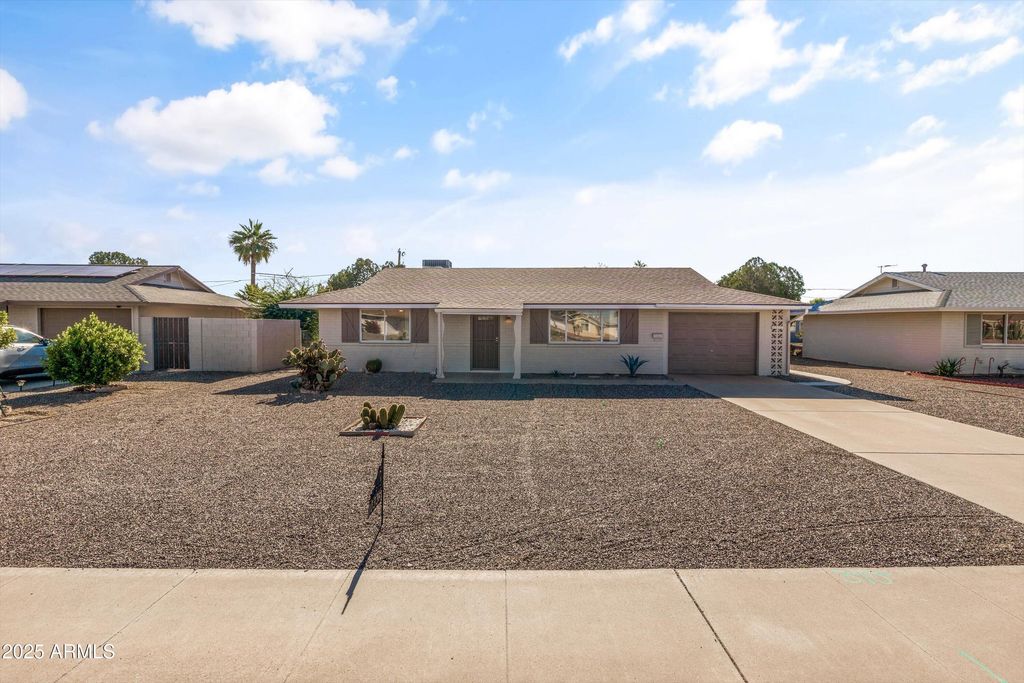 10335 W SUN CITY Boulevard, Sun City, AZ 85351