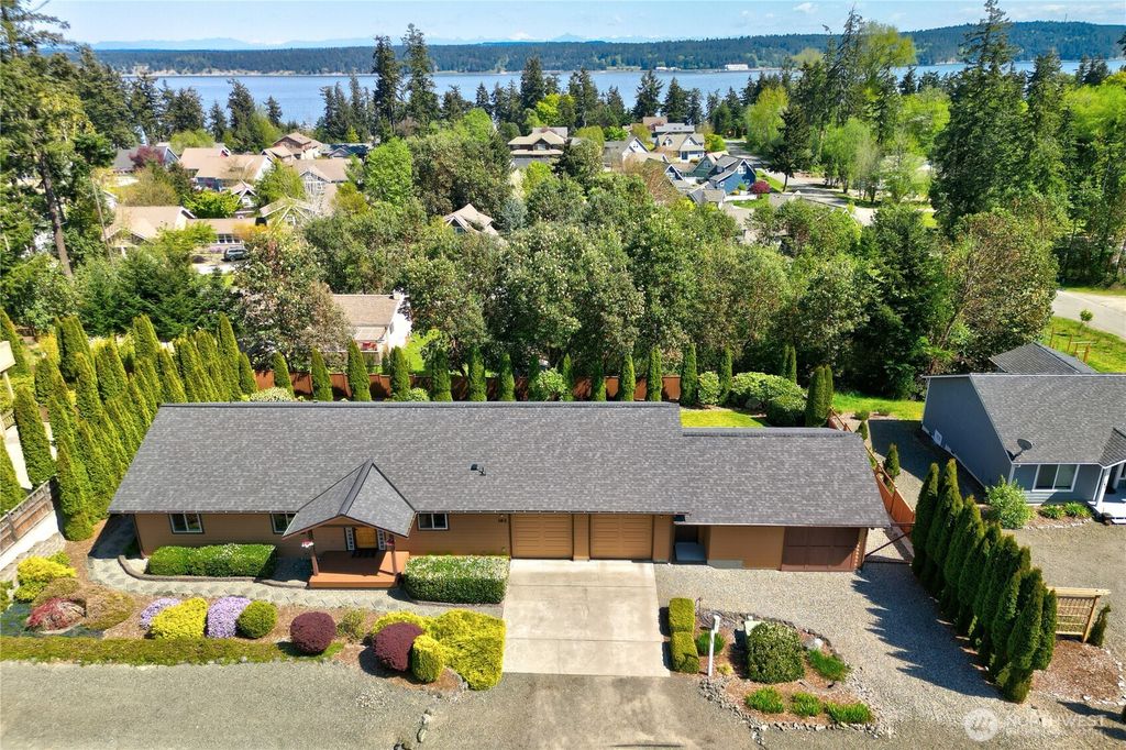 162 N Andrew Avenue, Port Townsend, WA 98368