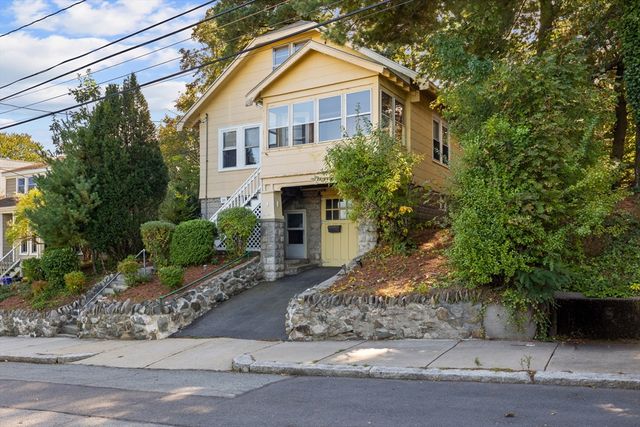 59 Riverview Rd, Boston, MA 02135