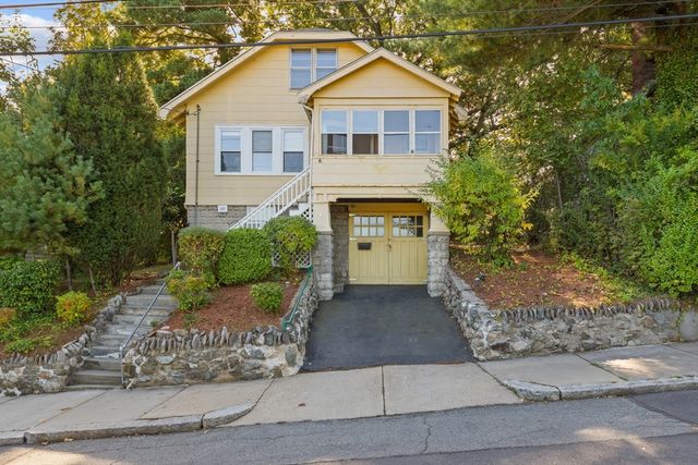 59 Riverview Rd, Boston, MA 02135