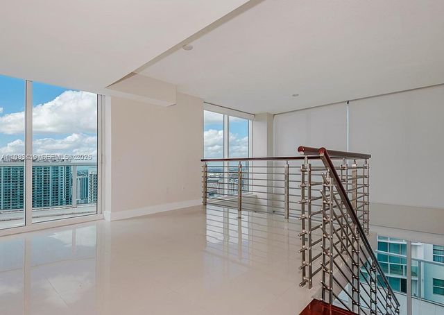 41 SE 5th St 2417, Miami, FL 33131