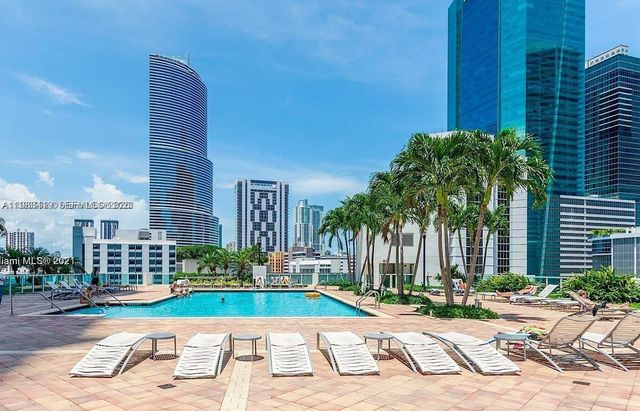 41 SE 5th St 2417, Miami, FL 33131